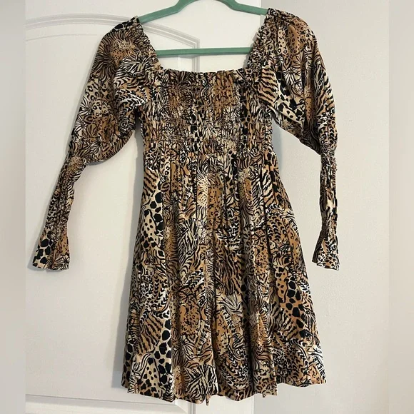 Like New Lilly Pulitzer Beyonca Dress - Picture 3 of 6